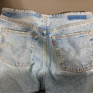 Levi's Women's Straight Leg Jeans in Light Blue